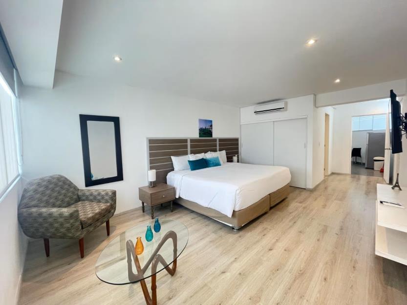 HOTEL 28 DE JULIO-MIRAFLORES